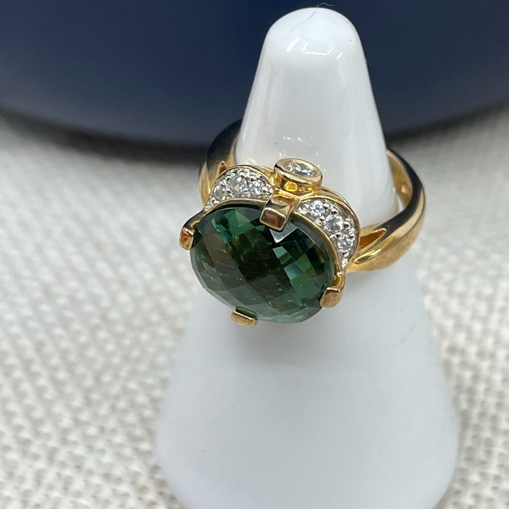 ✨ Vintage 925 Gold Overlay Green Gemstone Ring Size 4.75 - Picture 5 of 17